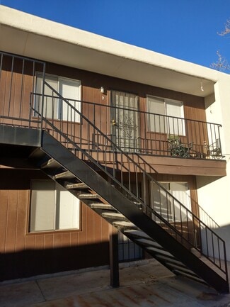 Building Photo - 2408 Chelwood Park Blvd NE