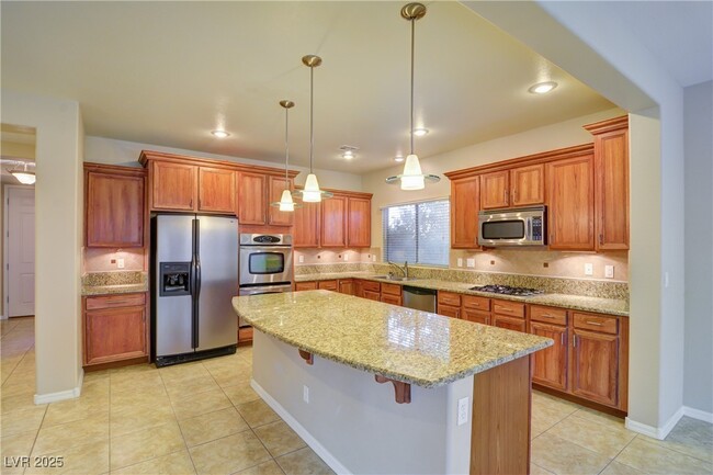 Building Photo - 953 Tafalla Ct