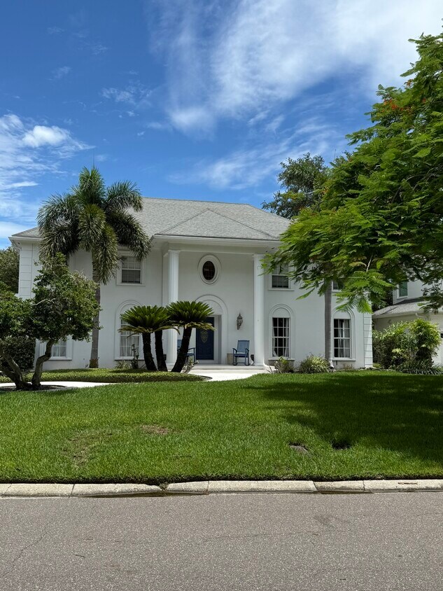 Foto principal - 4911 St Croix Dr