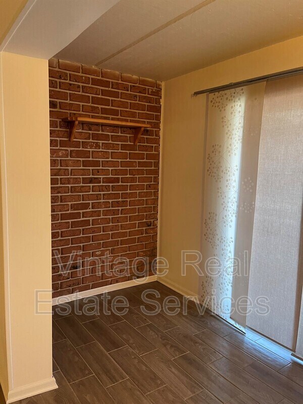 Foto del edificio - 1303 83rd Ave N