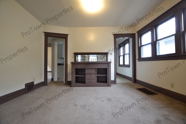 Building Photo - 119 Arizona Ave