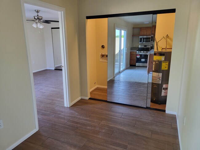 Foto del edificio - 3428 E Janice Wy