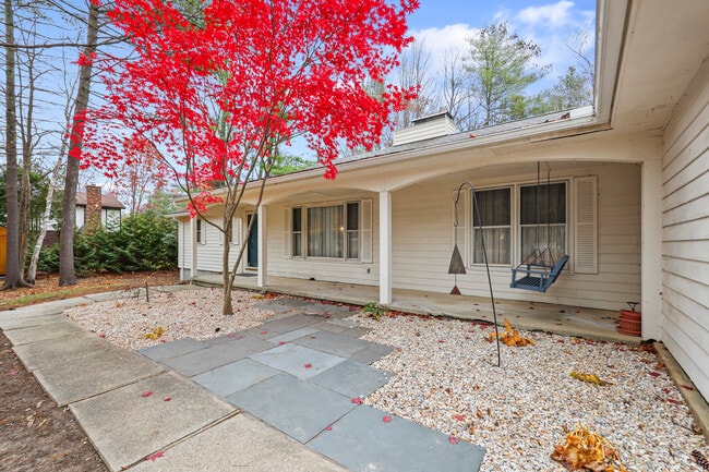 Foto del edificio - 34 Galway Ct