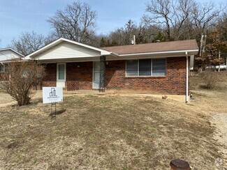 Building Photo - 118 Elliott Dr