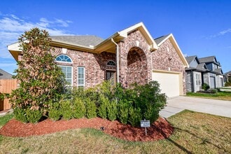 Building Photo - 10411 Matterhorn Dr