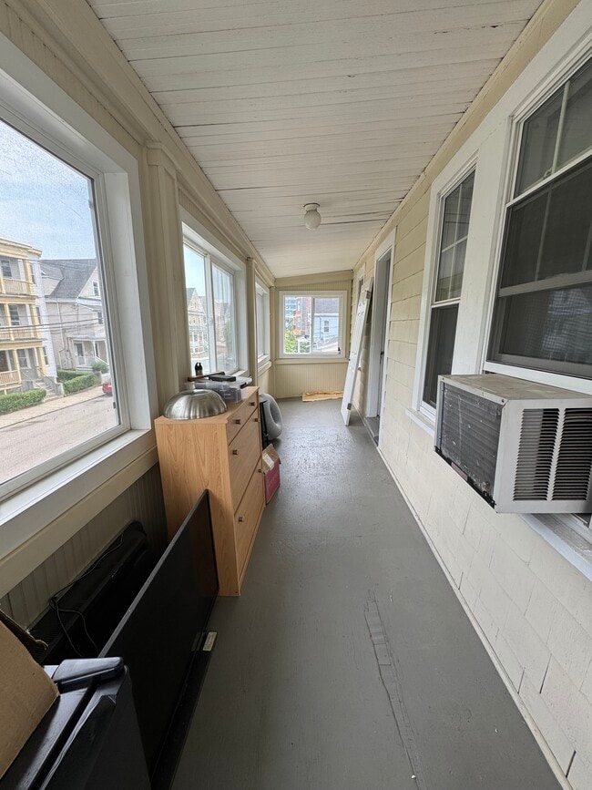 Building Photo - 60 Litchfield St