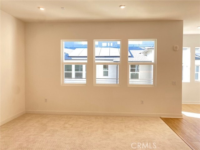 Building Photo - 1110 S Urbana St