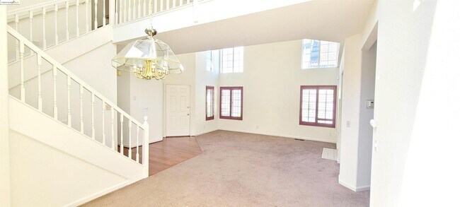 Building Photo - 2771 Cherry Hills Dr