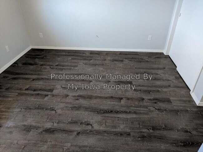 Foto del edificio - 1119 3rd St SW