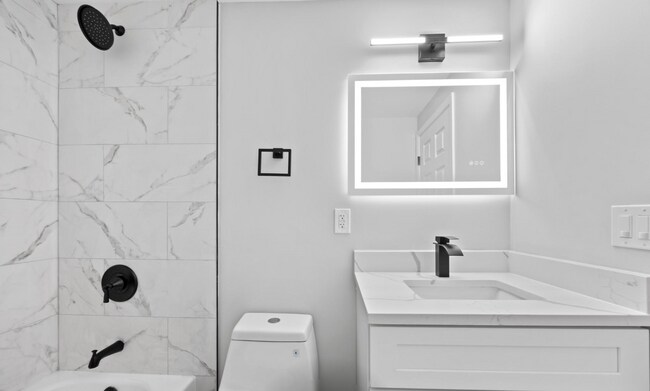 Building Photo - Sparrows Point #A