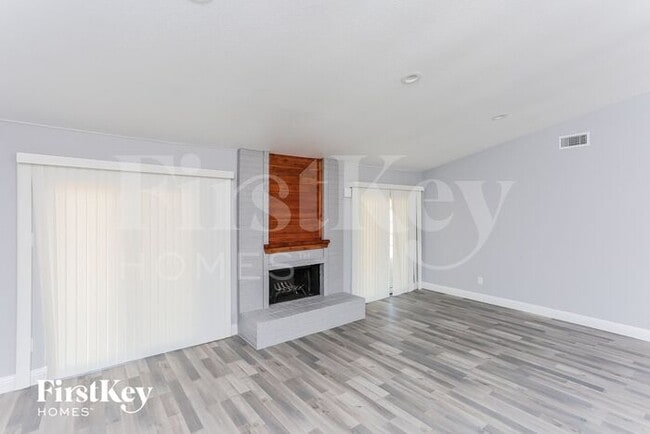 Building Photo - 5300 Virburnum Ct