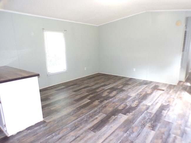 Foto del edificio - 2255 Fairfax Bypass