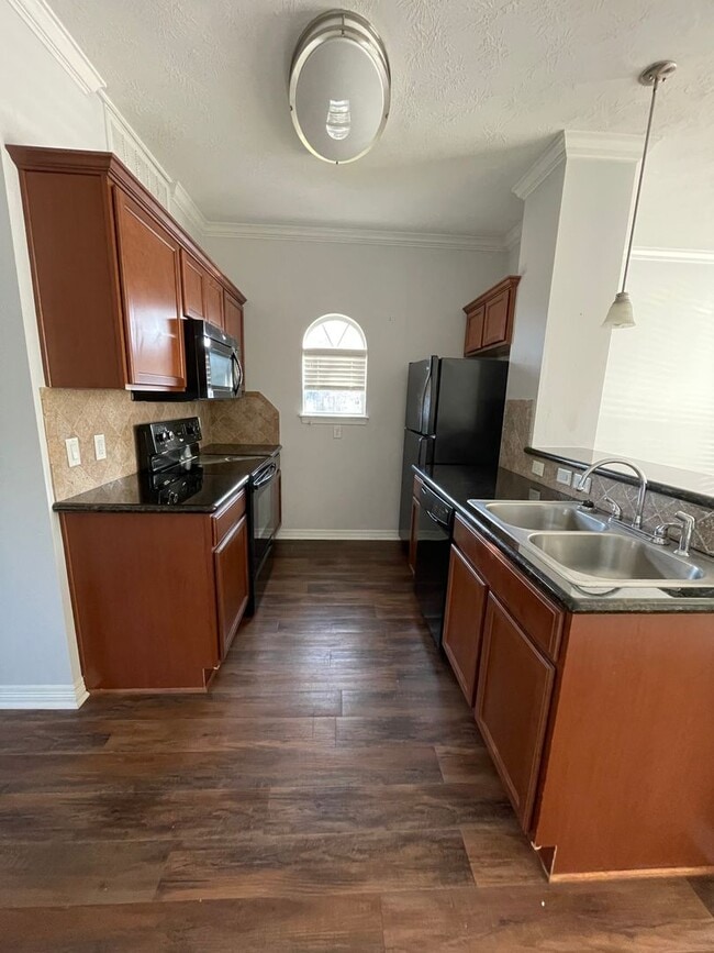 Foto del edificio - Lakeridge Townhomes - Unit 2211