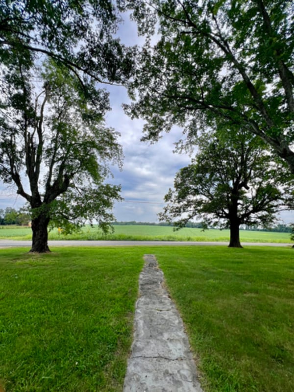 Building Photo - 1036 Blue Springs Rd