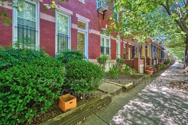 Building Photo - 2724 Maryland Ave