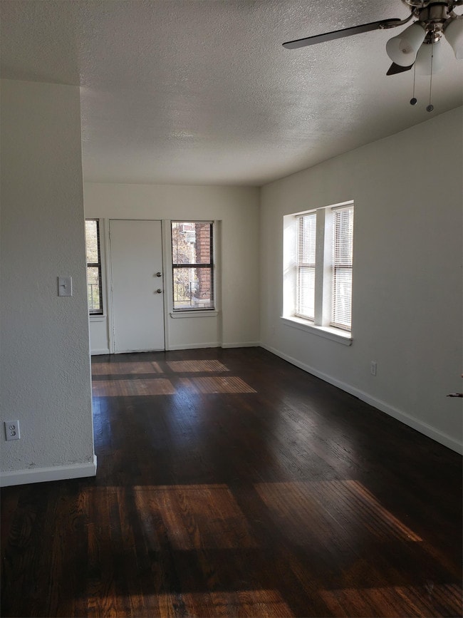 Building Photo - 3112 Benton Blvd