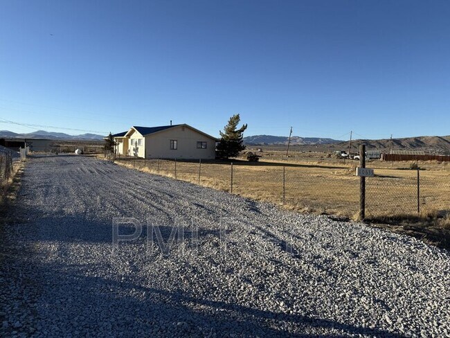 Foto del edificio - 10635 Red Pine Rd