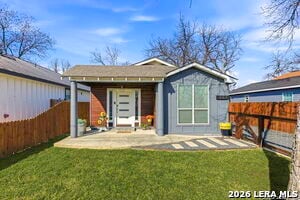 Building Photo - 227 E Baylor St