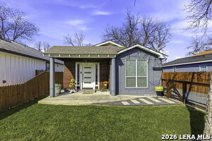 Foto del edificio - 227 E Baylor St