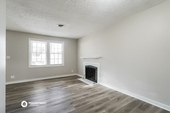 Building Photo - 2714 Hartford Dr