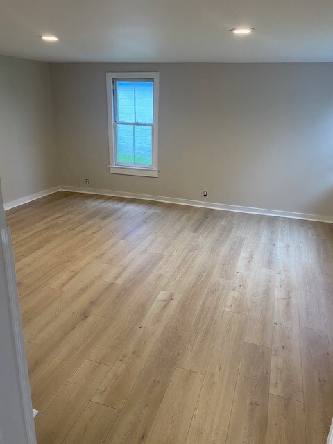 Building Photo - 1 Oban Ln