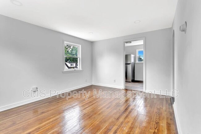 Foto del edificio - 401 Sanford Ave