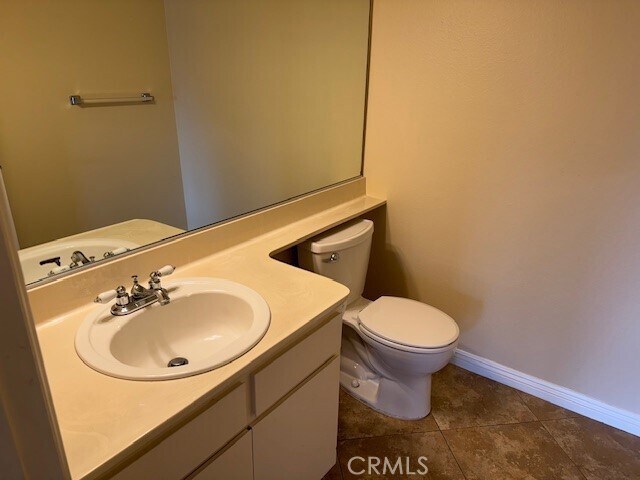 Building Photo - 545 S Ranch View Cir