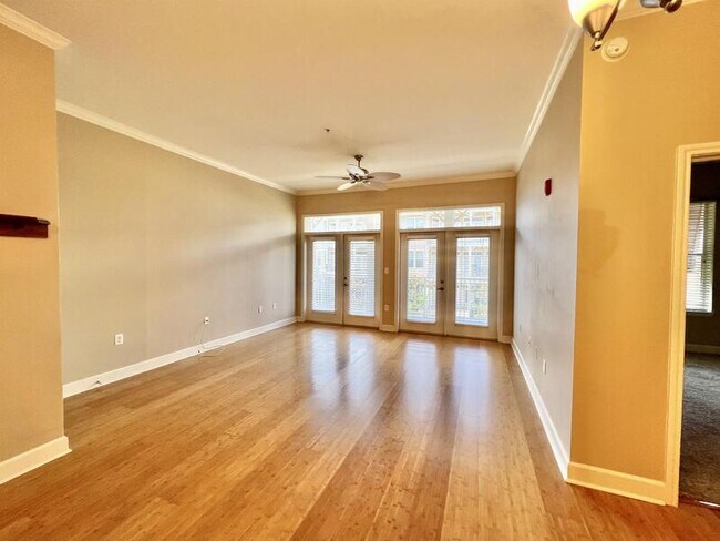 Foto del edificio - 8700 Front Beach Rd