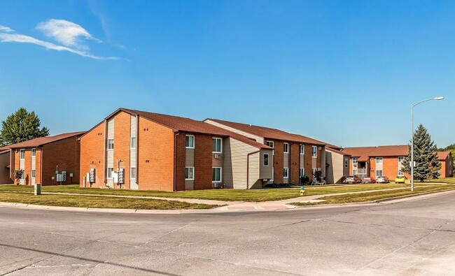 Building Photo - 902-905 N 14th St