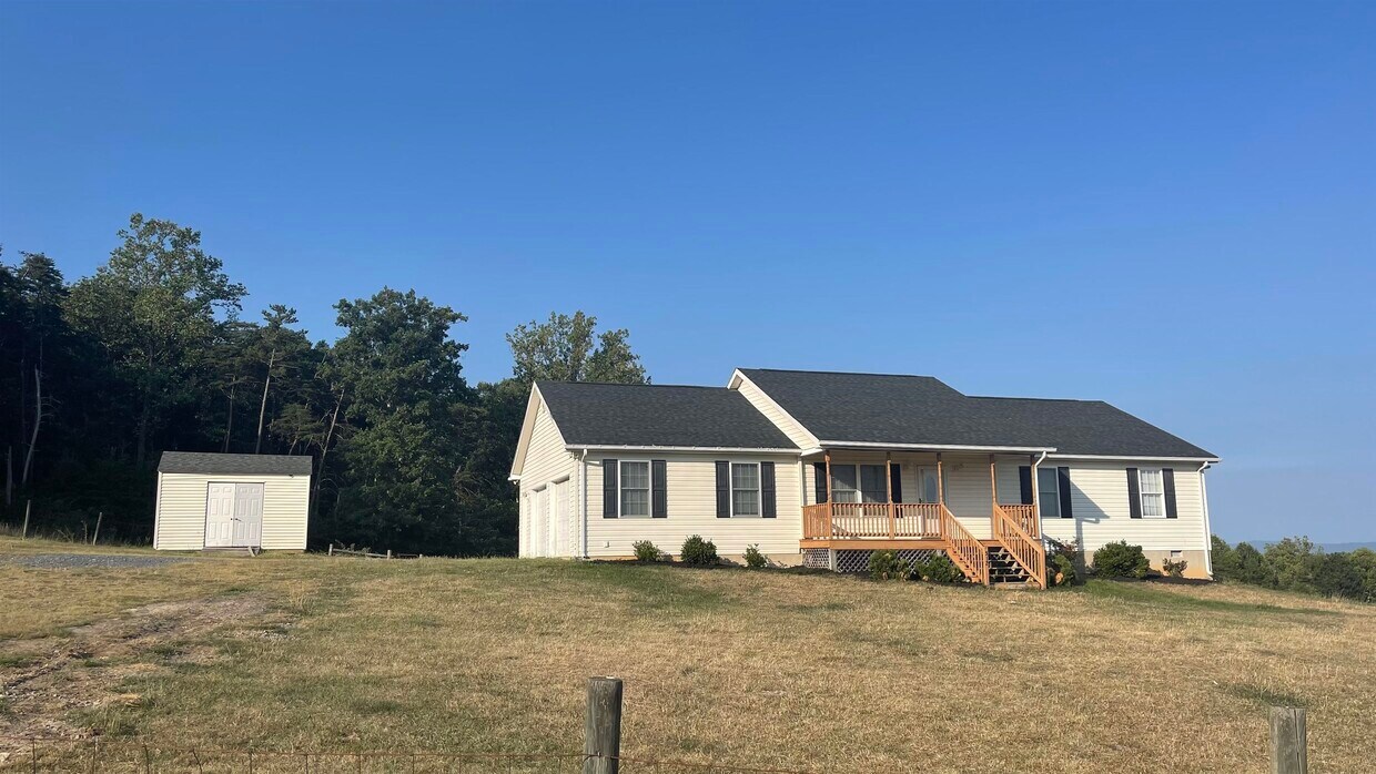 512 Little Mountain Ln, Edinburg, VA 22824 House Rental in Edinburg