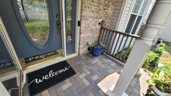 Foto del edificio - 3885 Thornberry Way