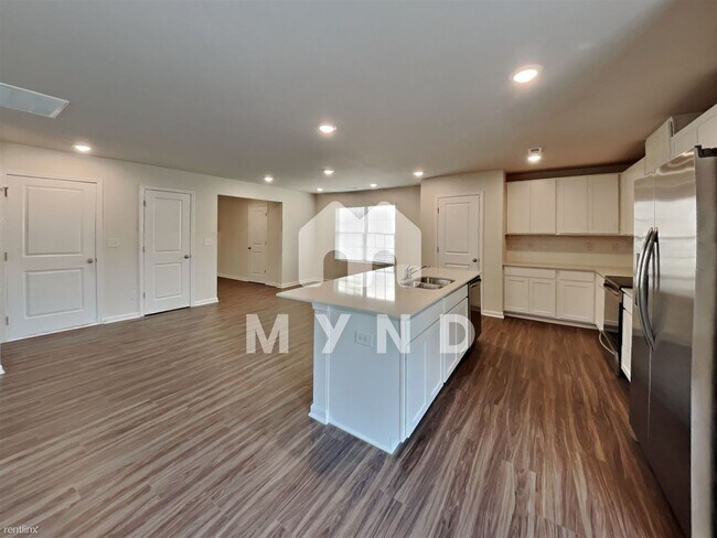 Building Photo - 4 br, 2 bath House - 5101 Cameron Commons ...