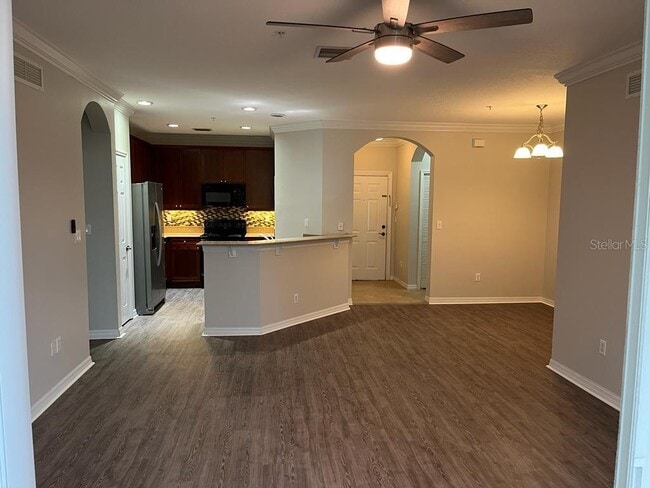 Building Photo - 11564 Mizzon Dr