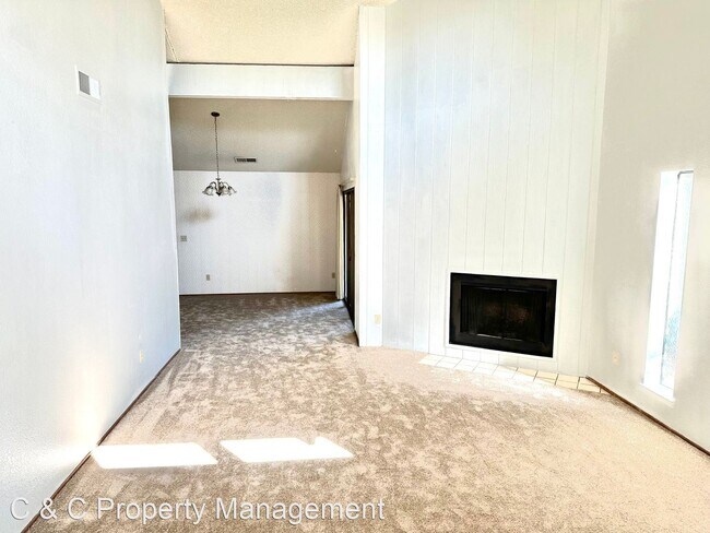 Foto del edificio - 2 br, 2 bath House - 5412 Elsinore Way