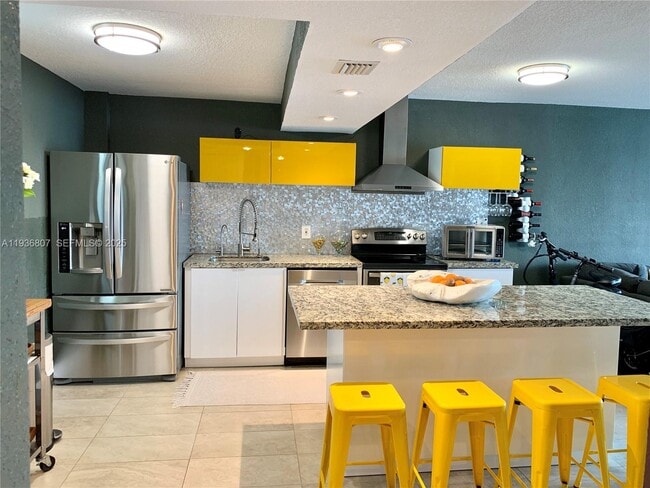 Foto del edificio - 3000 Marcos Dr