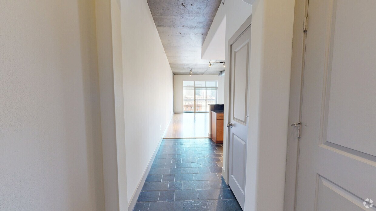 Photo - The Crescent at Fells Point Apartments
