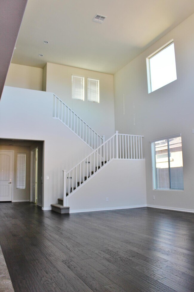 Building Photo - 25563 N 105th Dr