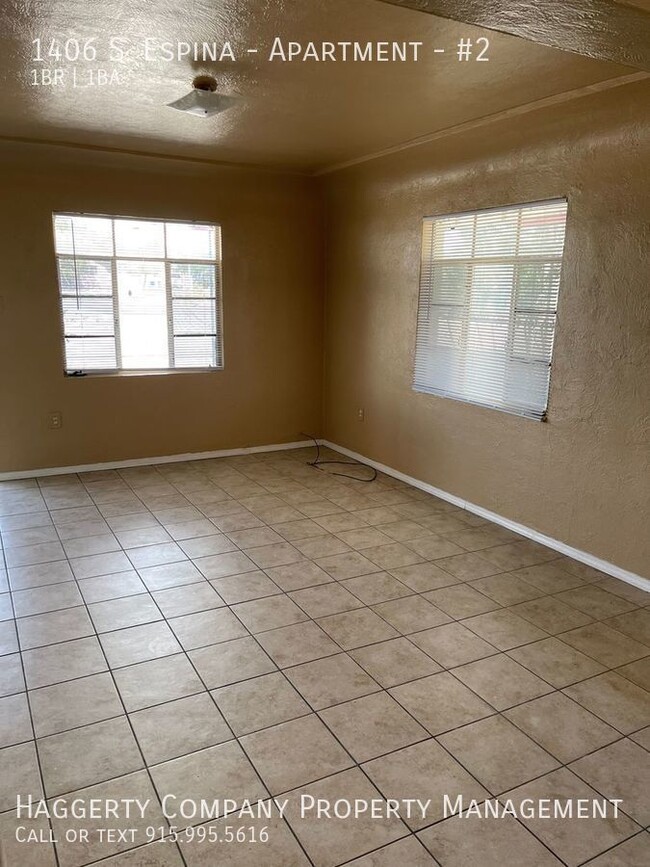 Building Photo - 1406 S Espina St