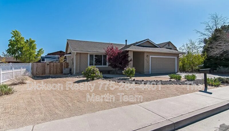 Primary Photo - 572 Creighton Way