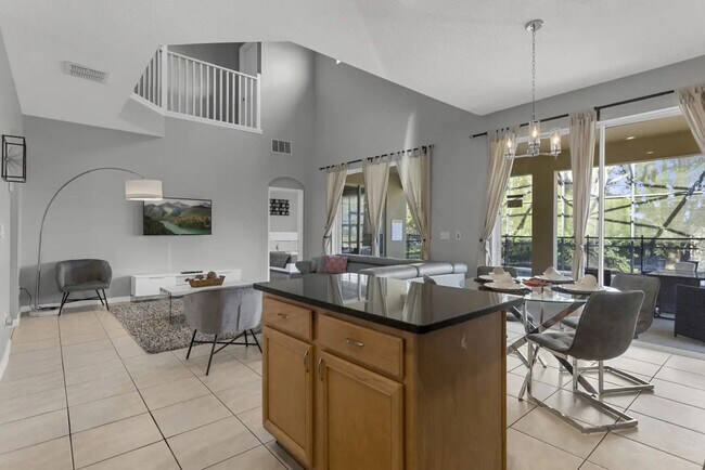 Building Photo - 8503 La Isla Dr