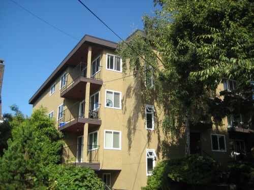 Foto principal - 4435 Francis Ave N