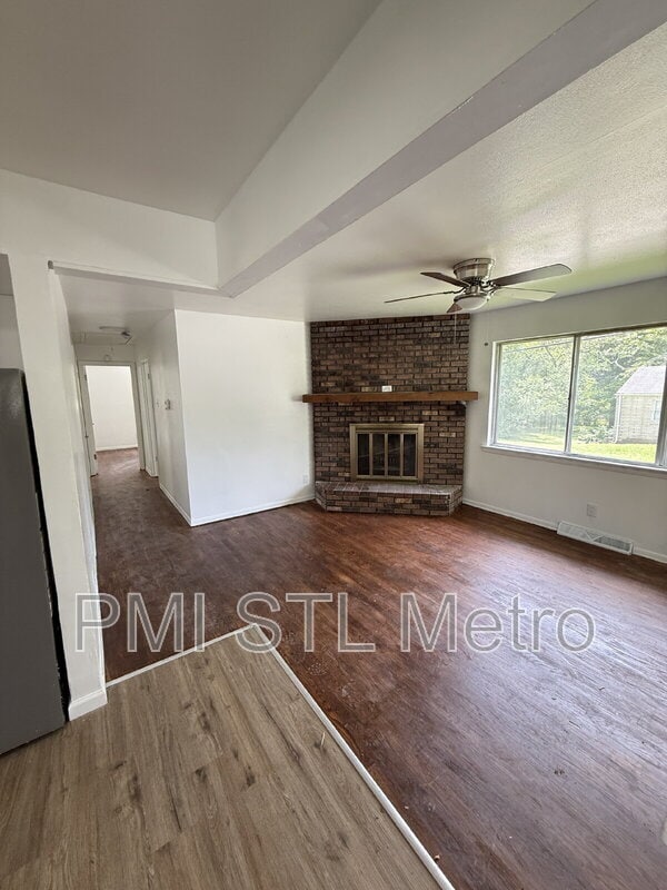 Building Photo - 10102 Winkler Dr