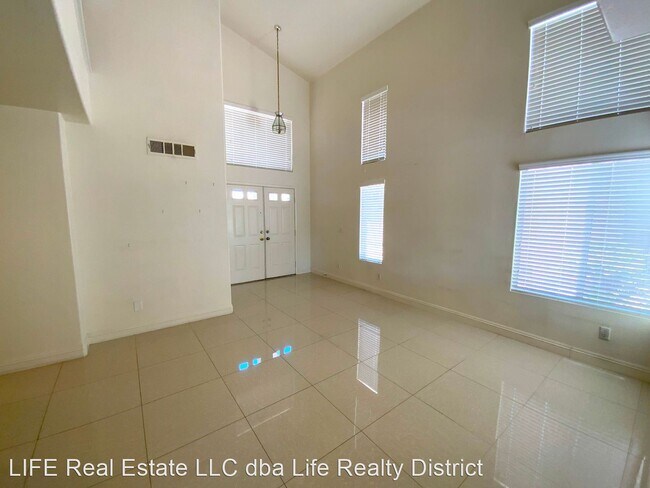 Building Photo - 4 br, 2.5 bath House - 4512 New Dupell Way.