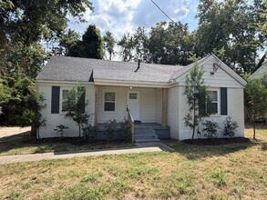 Building Photo - 1473 Oberle Ave