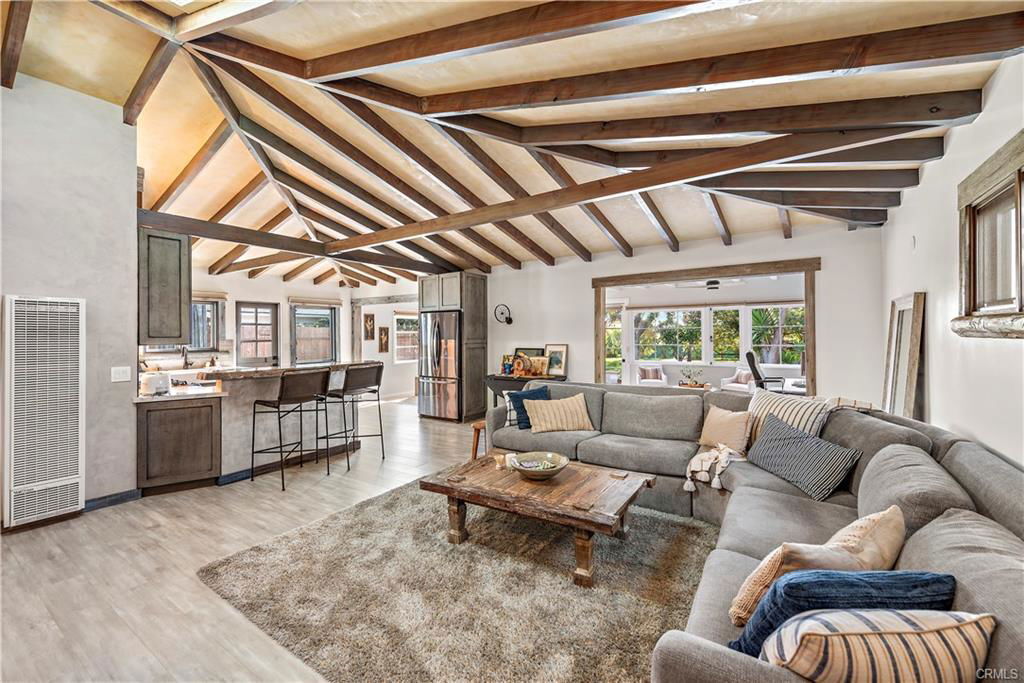 Foto principal - 1209 C. Toledo