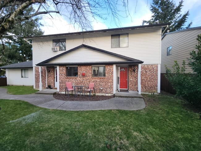 Building Photo - 38 NE 143rd Ave