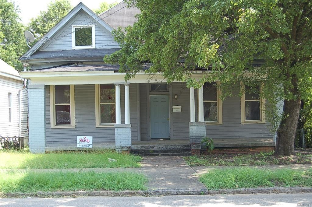 Primary Photo - 2116 Highland Ave