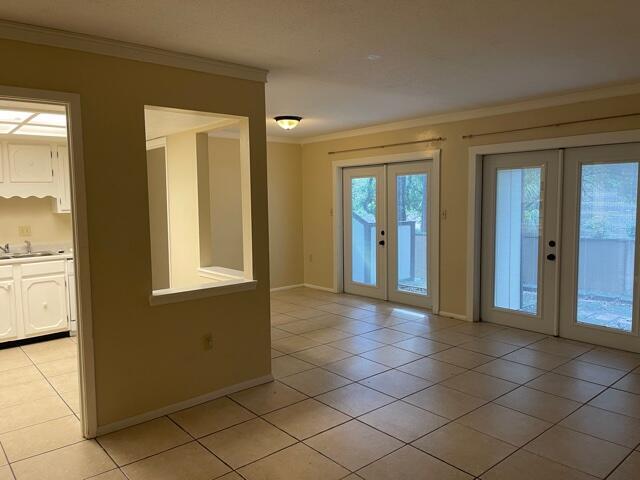 Building Photo - 2 Hidden Cove Cir