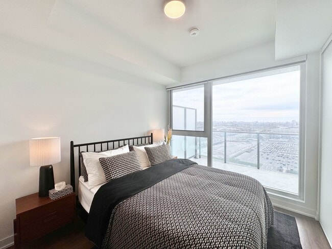 Building Photo - The Millway