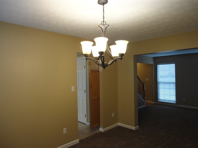 Building Photo - 1441 Scenic River Dr